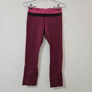 Lululemon Athletica Run Inspire Crop II